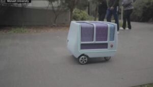 Robotul care menține mâncarea caldă sau rece