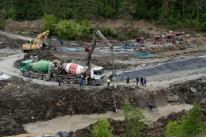 ministrul economiei salina praid