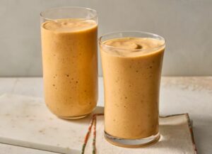 Smoothie cu gust de carot cake