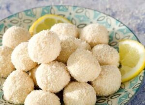 trufe cu lamaie si cocos, un desert simplu de vară