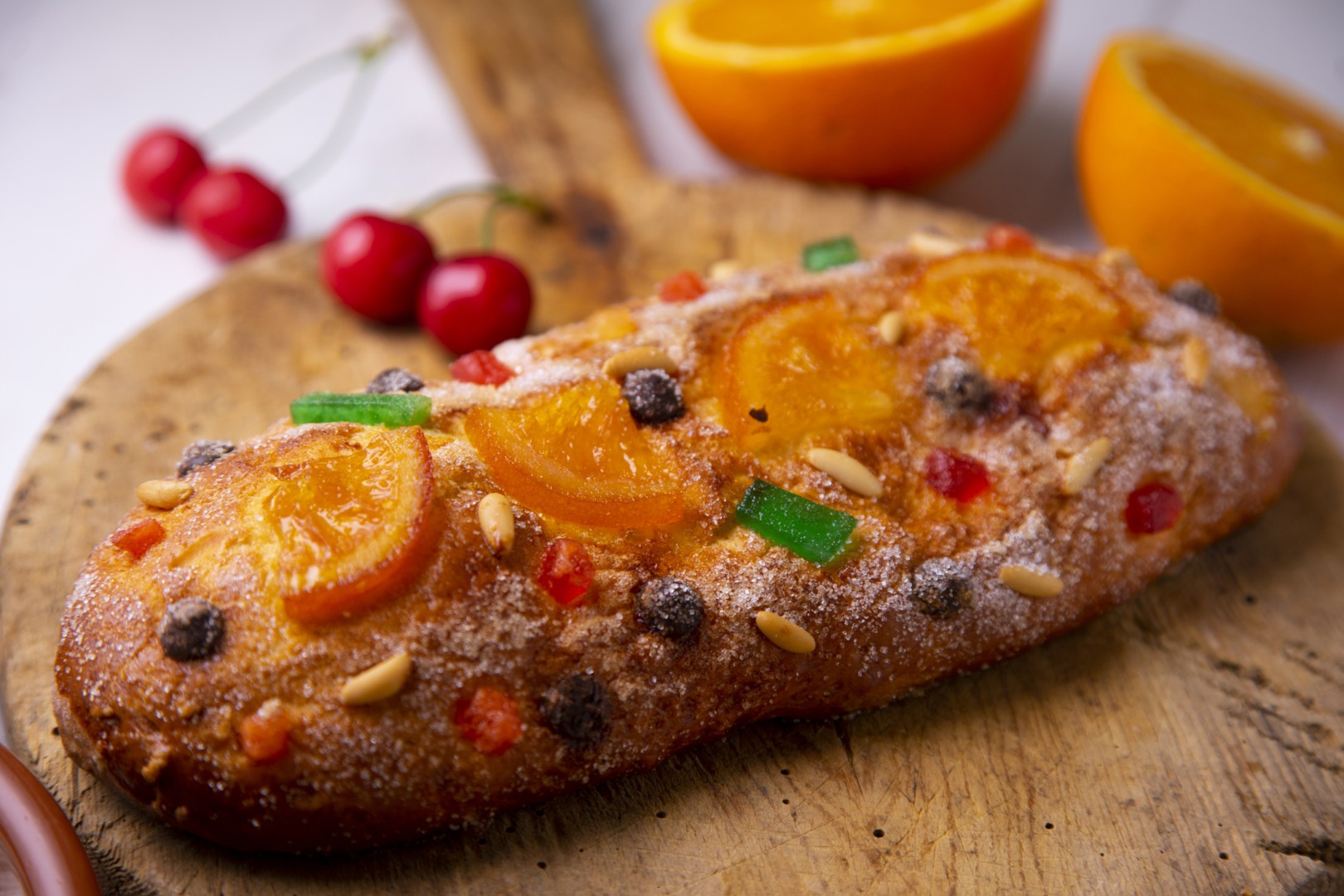 Coca de Sant Joan este desertul festiv al spaniolilor