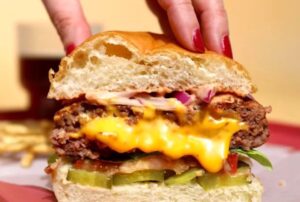 impossible-foods-vrea-sa-aduca-burgerii-de-laborator-in-meniurile-din-europa-piata-US-in-declin