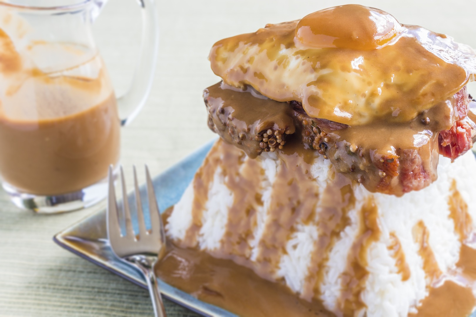 Loco Moco, mic dejun din Hawaii