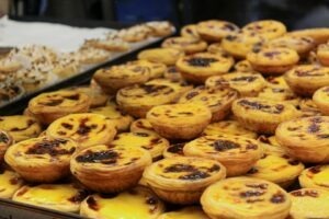 cum-produce-si-vinde-legal-un-antreprenor-de-la-napoli-celebrele-pasteis-de-nata-portugheze-fara-sa-aiba-un-laborator-propriu-o-poveste-care-poate-servi-drep-model-de-urmat