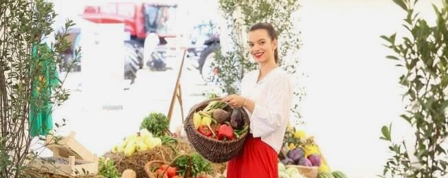 Iris Roșculeț, a creat „Sere dulci” la numai 18 ani