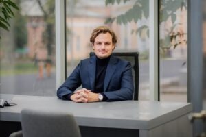 Peter de Boer Membru CA DN Agrar & Director Relații cu Investitorii
