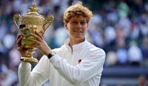 ce-ii-place-sa-manance-lui-Jannik-Sinner-castigatorul-Wimbledon-nr.1-mondial-ATP