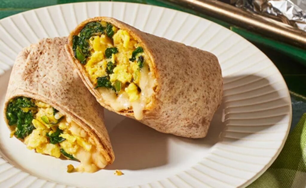 Burrito cu ouă pentru micul dejun