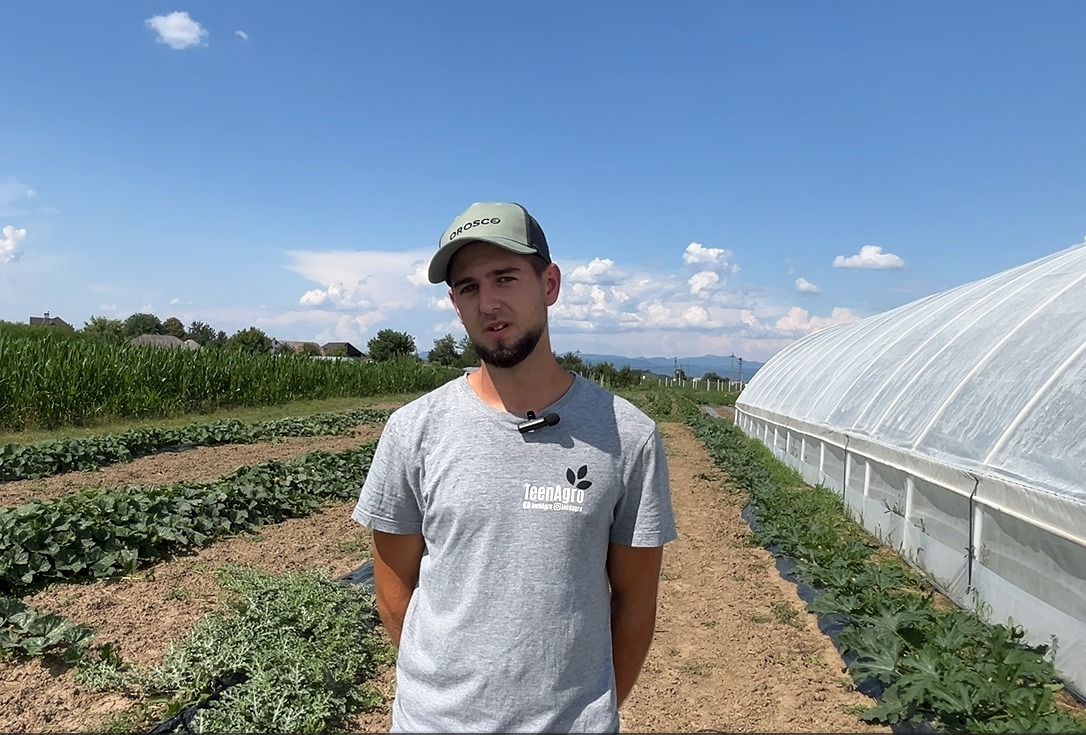 Dacian Tînc este un tânăr agricultor, inginer horticol