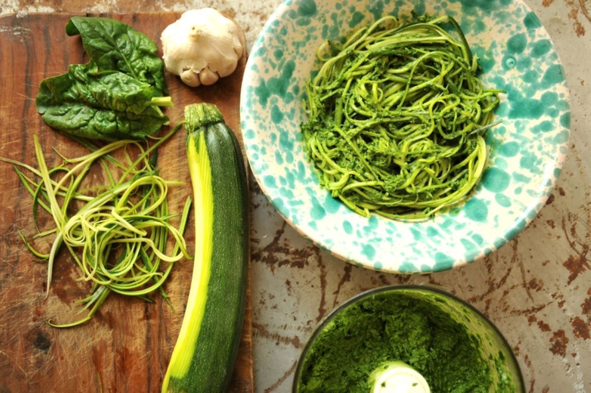 dovleceii-se-pot-manca-si-ei-cruzi-precum-castravetii-la-ce-sa-fii-atent-cum-ii-poti-prepara