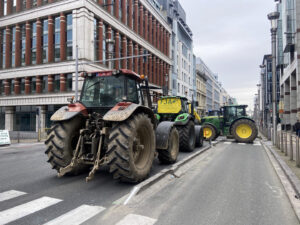Fermierii europeni protestează din nou față de bugetul din Agricultură