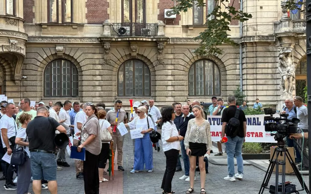 Protest față de măsurile fiscale ale guvernului Bolojan
