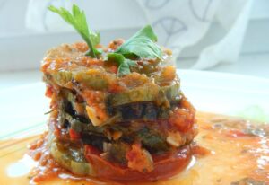 cele-mai-cunoscute-retete-cu-legume-din-bucataria-meditereaneana-care-e-direrenta-intre-caponata-cianfotta-si-ratatouille