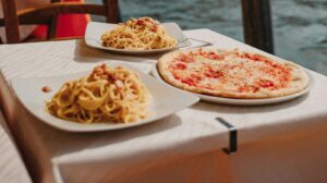 Top 10 alimente preferate de americani la ultima masa