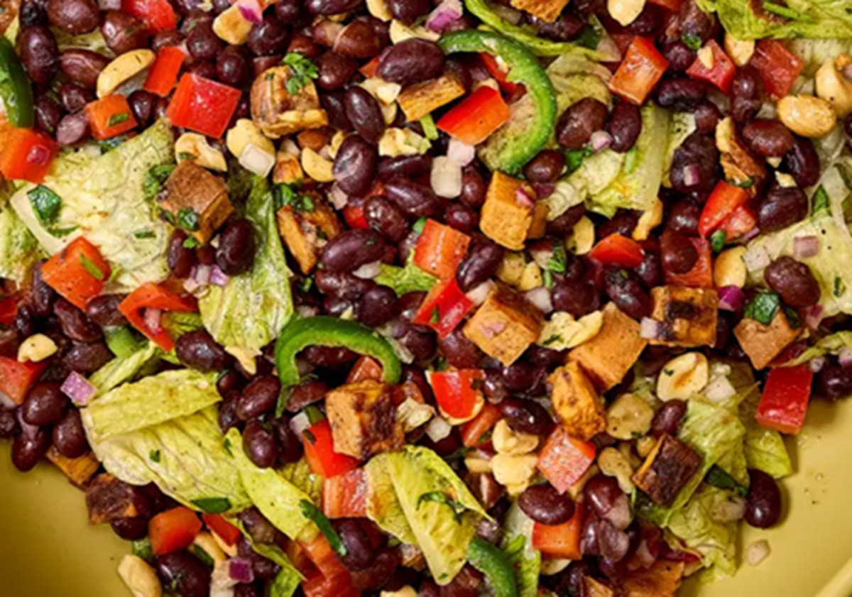 Salată cu fasole, bogată în proteine