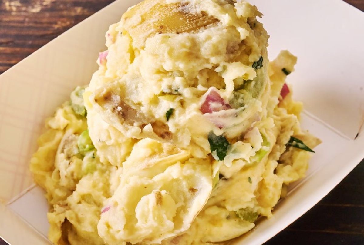 Goldee’s salata cartofi