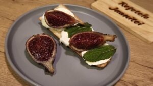 bruschetta cu mozzarella si smochina