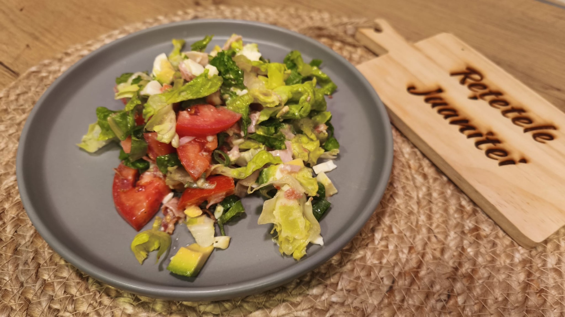 salata cobb