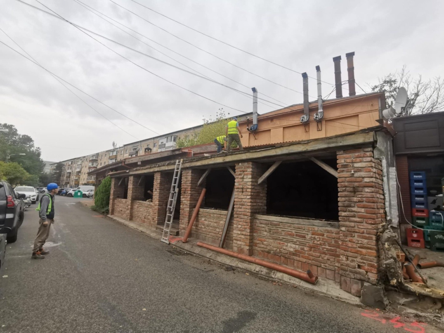 Construcții ilegale în Complexul Studențesc din Timișoara FOTO Ștefan Both