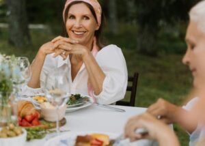 Dieta vegetariana nu ii fereste pe varstnici de boli cronice