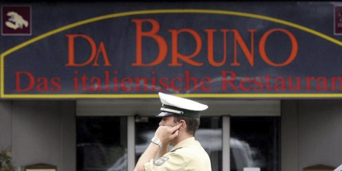 restaurantele pot reprezenta uneori baze operative pentru organizatiile criminale italiene, inclusiv in strainatate