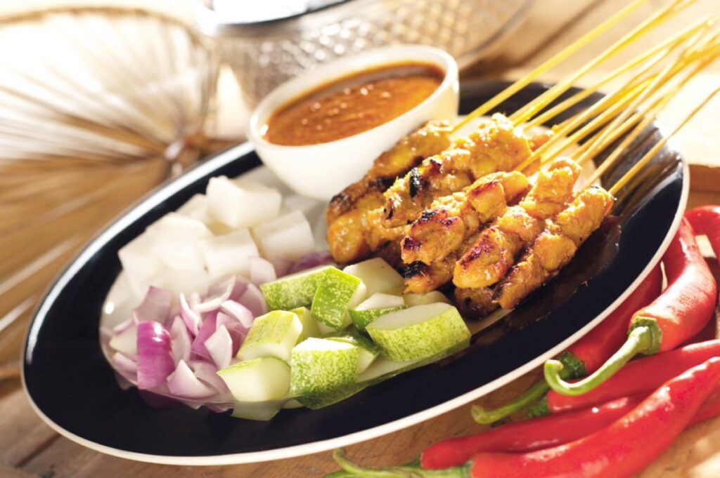 sos de arahide cum se prepara si cu ce se mananca