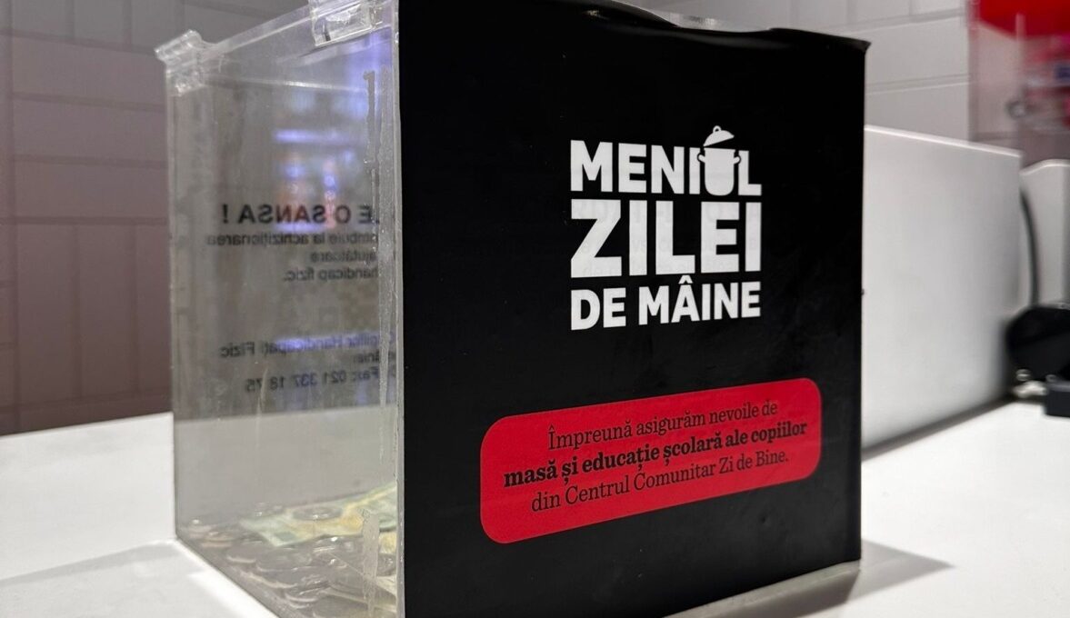 O cutie pentru donatii