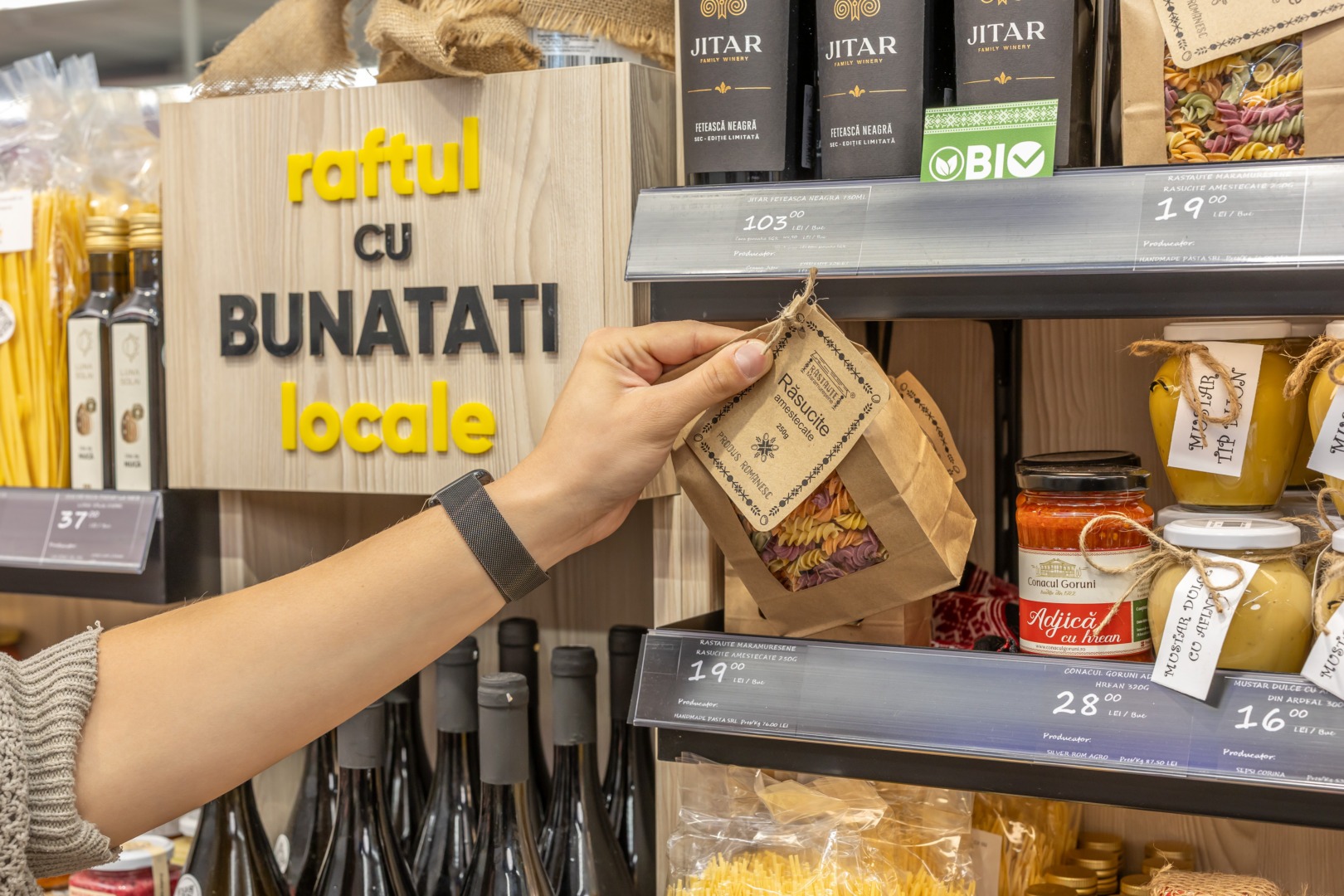 Raftul cu Bunatati Locale acum in Bucuresti