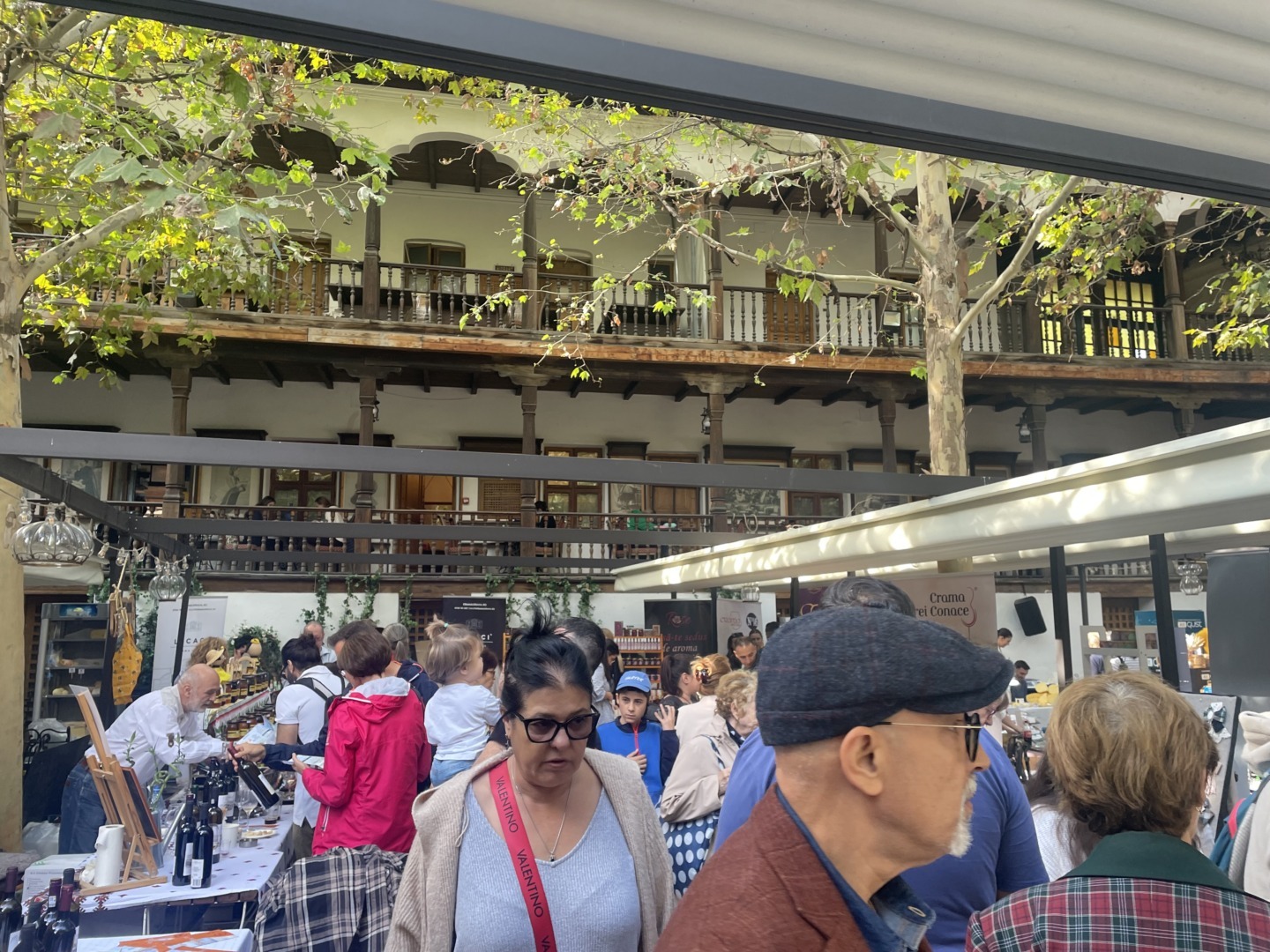 Artisan Food Market revine la Hanul lui Manuc