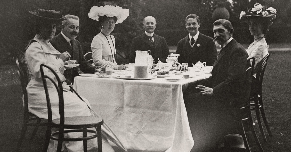 Mic dejun la Cotroceni