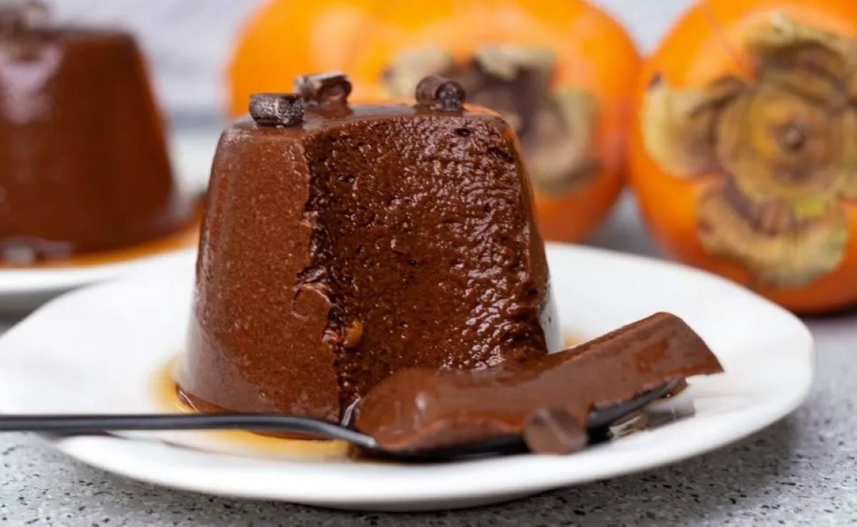 desert budinca de kaki, doar cu cacao si scortisoara, fara coacere