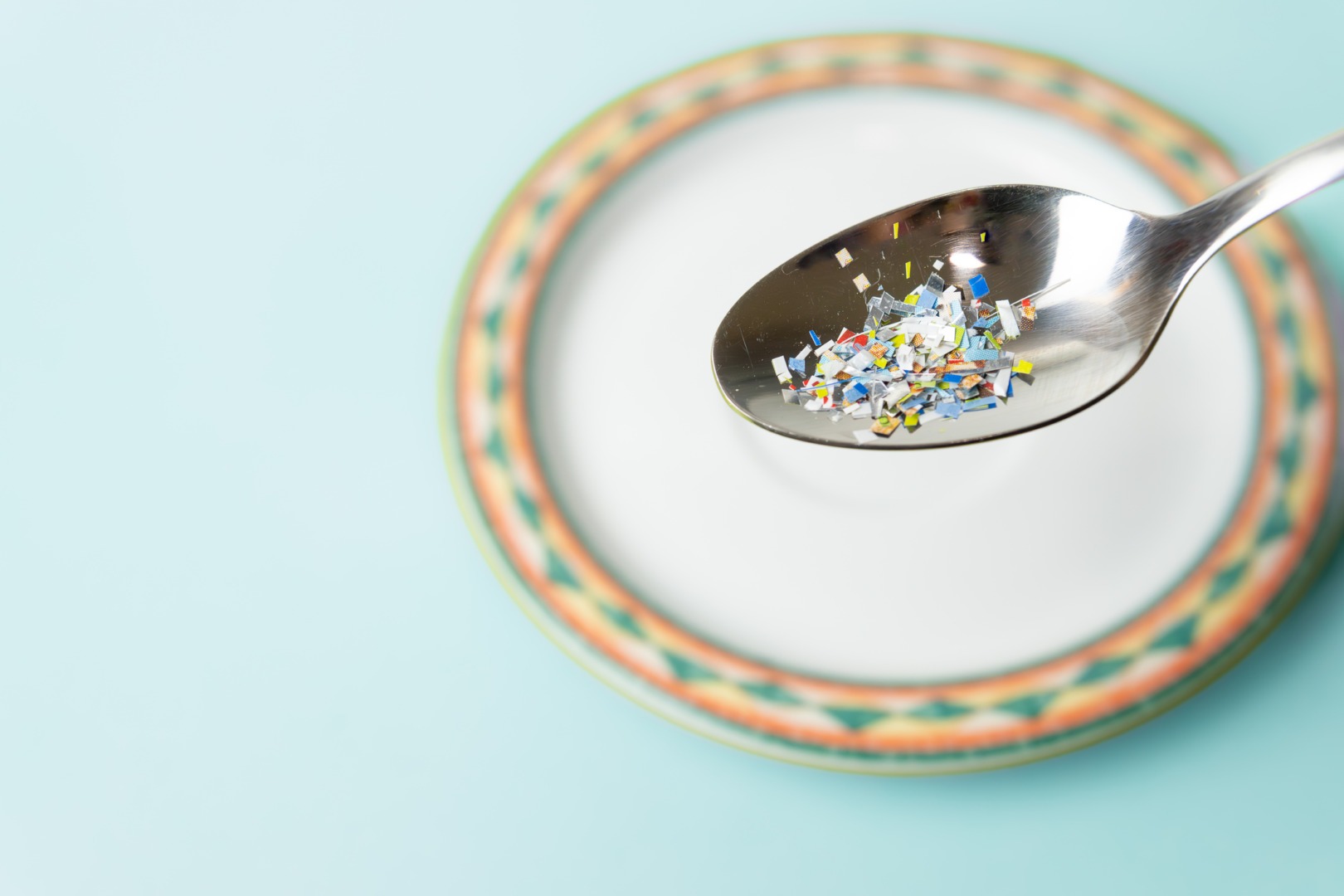 Microplasticele din alimente sunt dăunătoare inimii