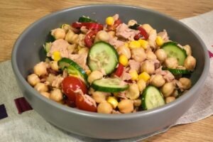 salata ton naut legume