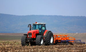 Y5rctorul poate fi condus cu permisul pentru categoria B