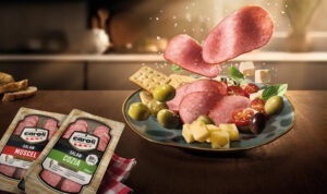 salam-caroli-mancare-piata-salam